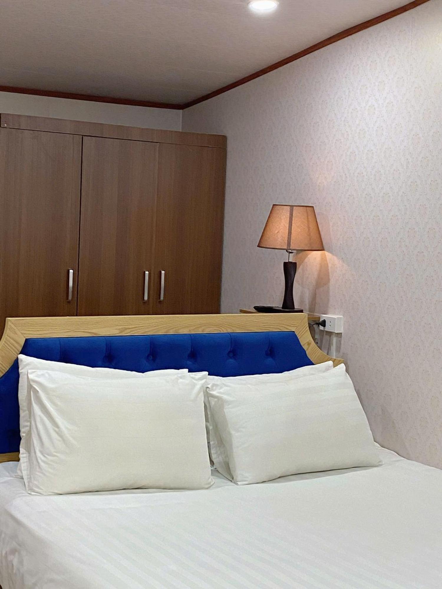 La Renta Premier Hotel & Spa Ханой Екстериор снимка